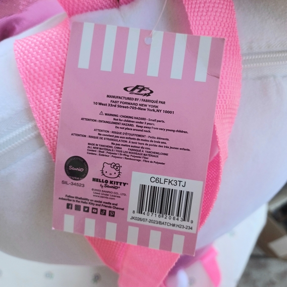 Hello Kitty Plush Backpack with shiny pink overalls NWT - Picture 4 of 5
